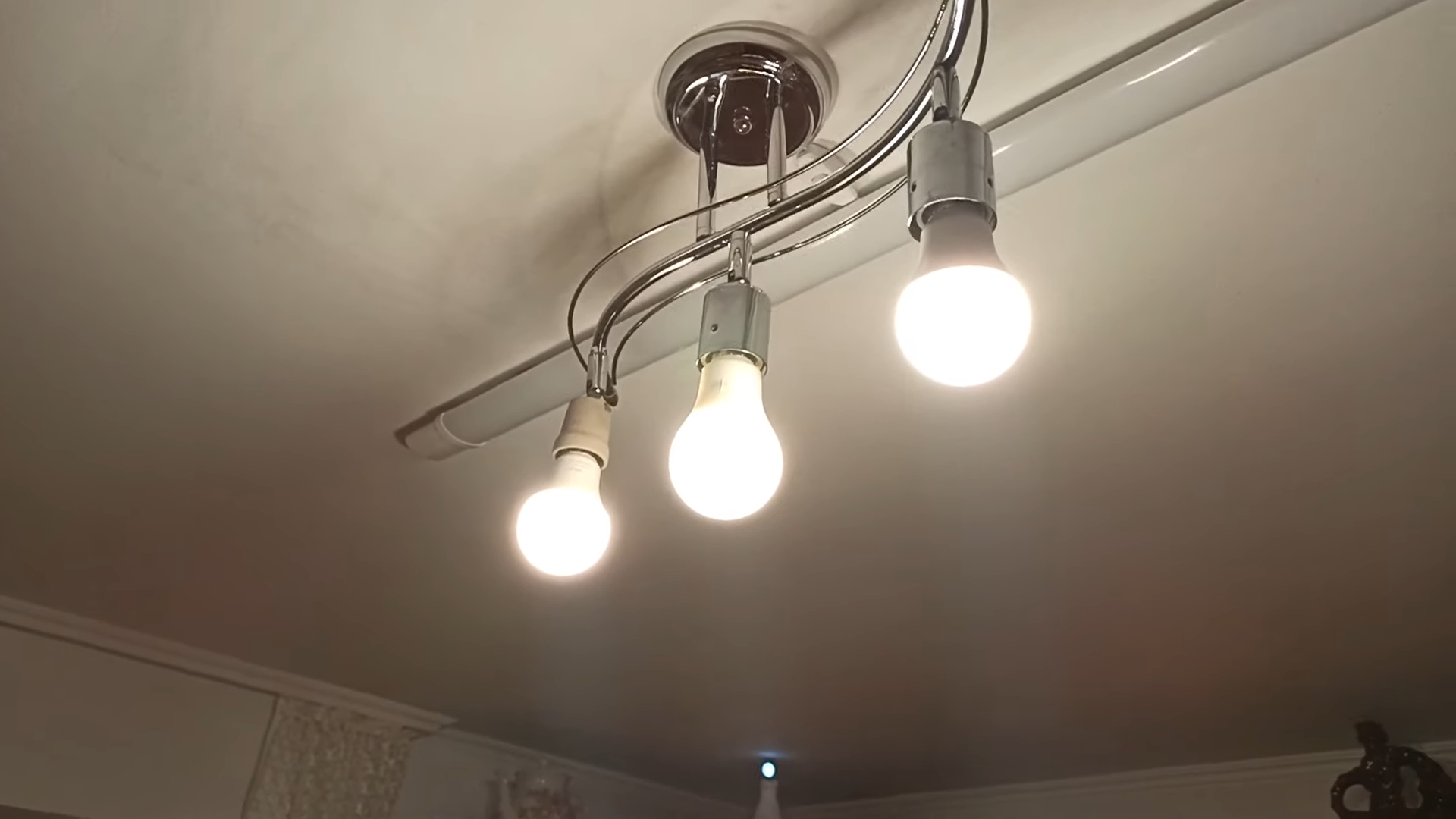 Графік відключення світла з 5 по 6 листопада у Полтавській області: кому готуватись до знеструмлень